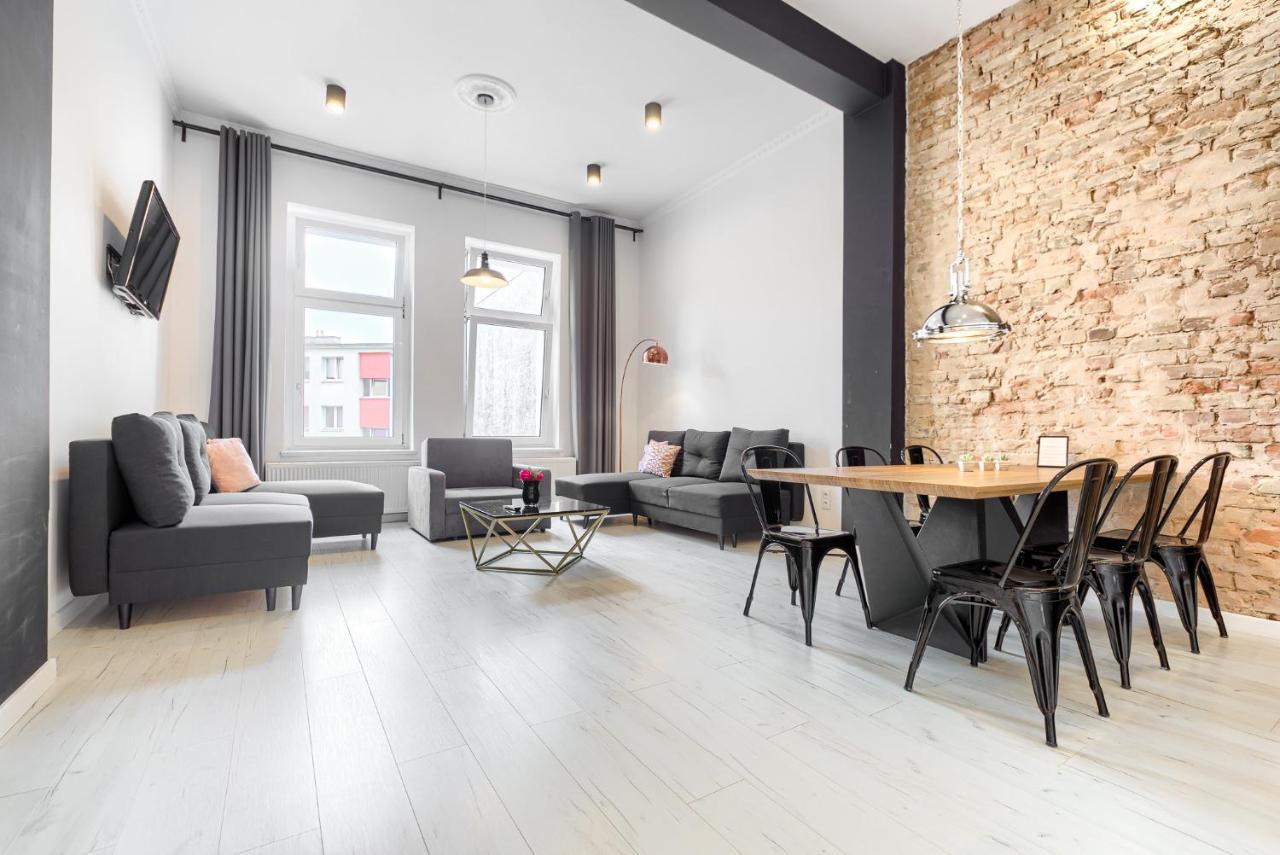 Apartament 300 Apartamenty No.1 Centrum 슈체친 외부 사진